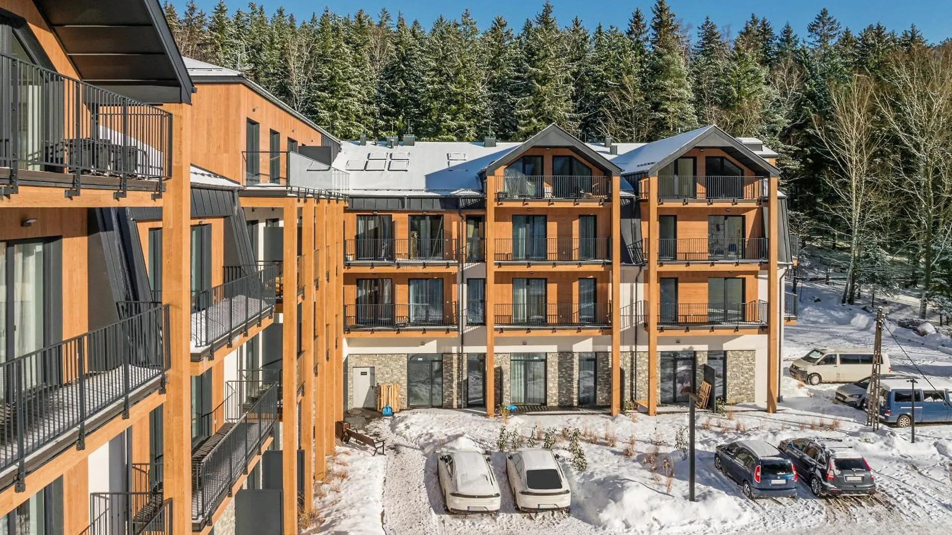 Apartamenty Sun & Snow Ostoja Parku Narodowego Szklarska Poręba 0*,  Polska